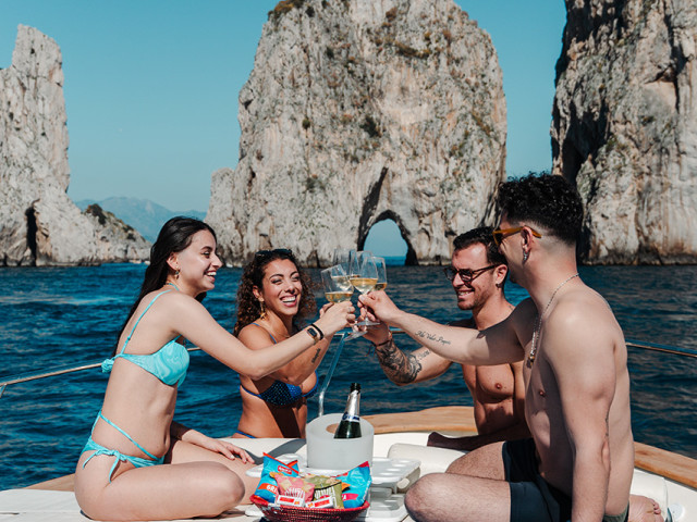 Noleggio Barche Lucibello