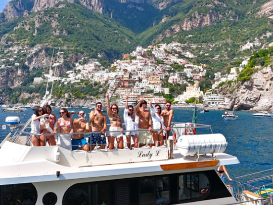 Come organizzare un evento privato a bordo | Lucibello