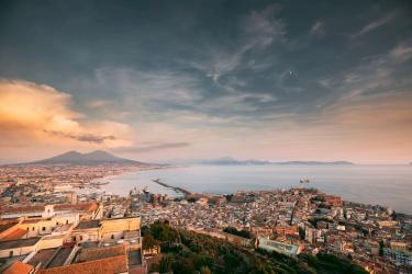 Napoli - Naples - naples-italy-skyline-cityscape-city-in-evening-sun